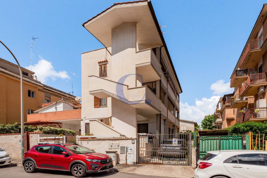 appartamento in vendita a Ladispoli