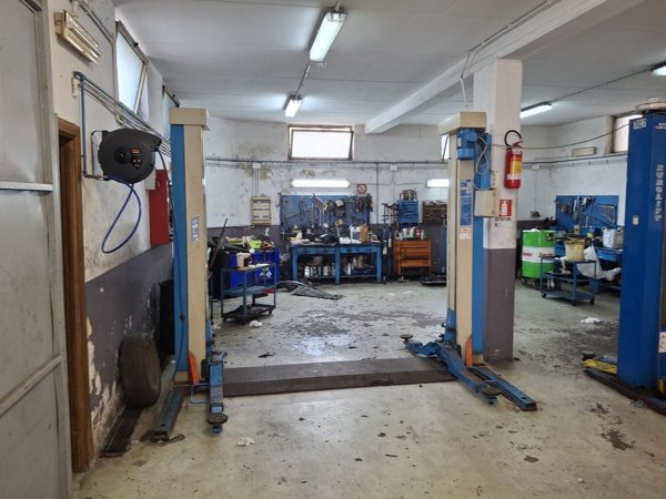 ufficio in vendita a Ladispoli
