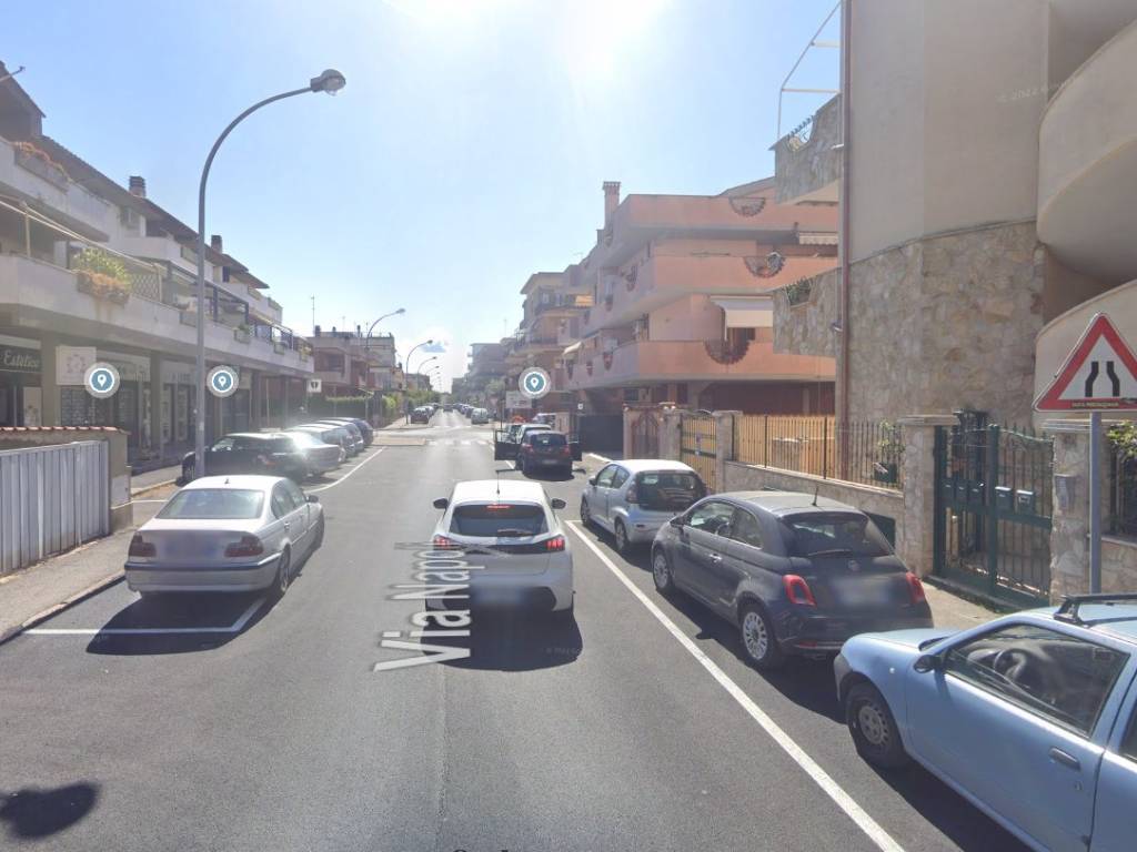 negozio in vendita a Ladispoli