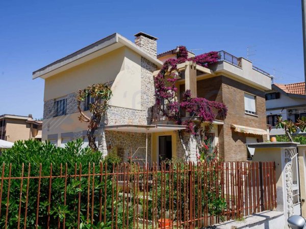 appartamento in vendita a Ladispoli