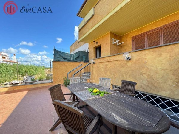 casa indipendente in vendita a Ladispoli