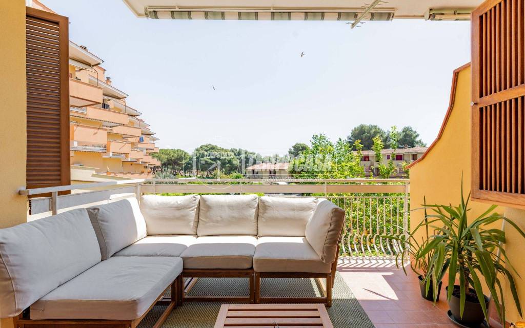 appartamento in vendita a Ladispoli in zona Marina di San Nicola