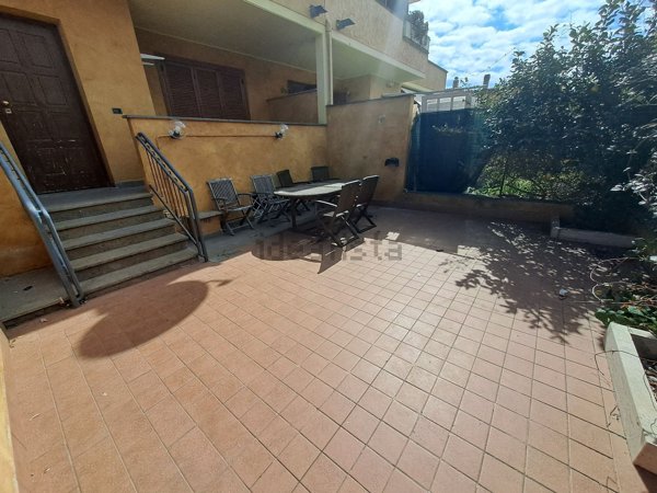 casa semindipendente in vendita a Ladispoli