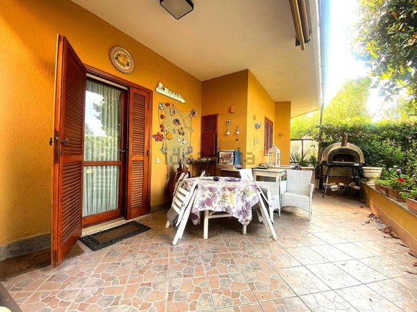 casa indipendente in vendita a Ladispoli