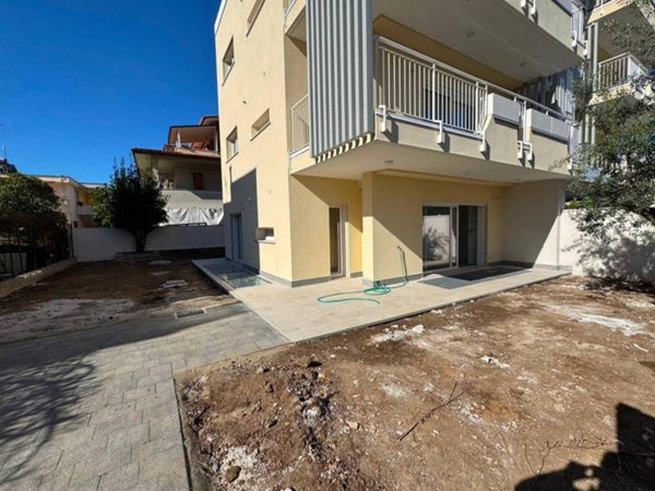 appartamento in vendita a Ladispoli