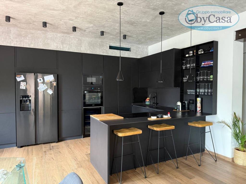 appartamento in vendita a Ladispoli in zona Marina di San Nicola