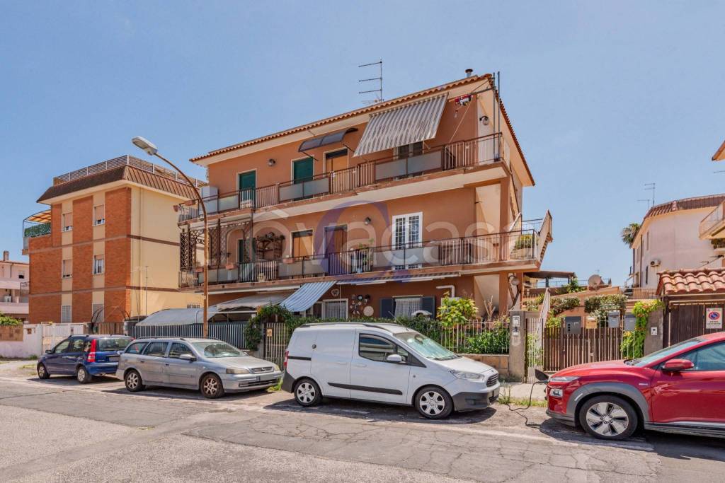 appartamento in vendita a Ladispoli
