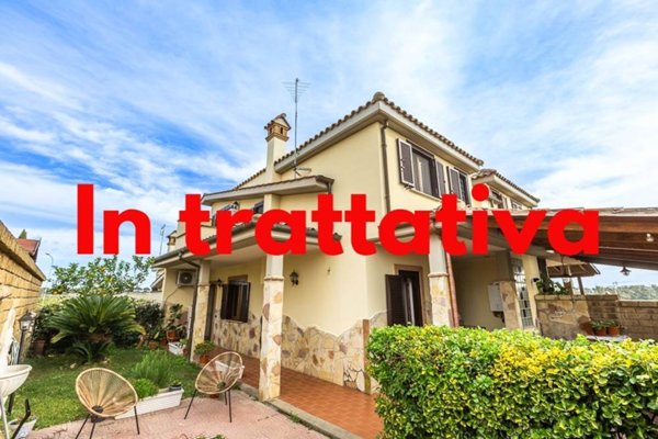 casa indipendente in vendita a Ladispoli