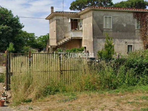 appartamento in vendita a Ladispoli in zona Monteroni