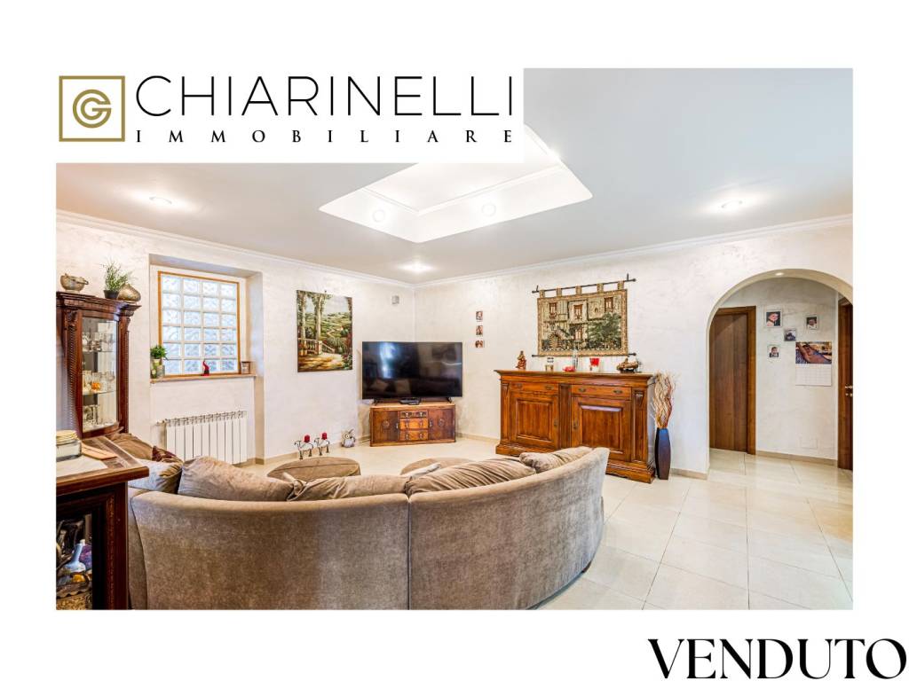 casa indipendente in vendita a Ladispoli