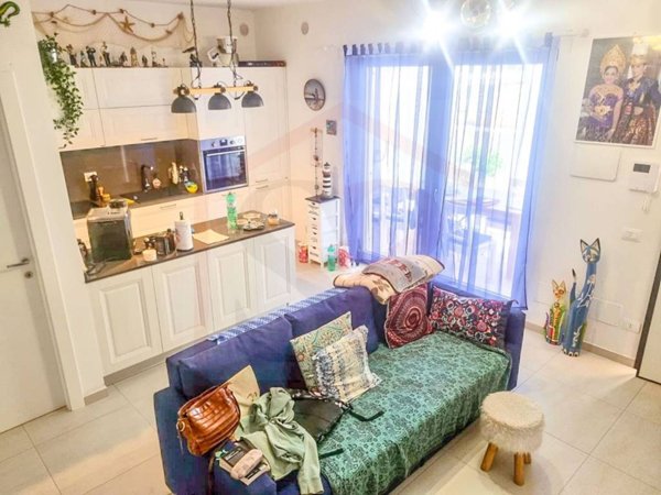 casa indipendente in vendita a Ladispoli