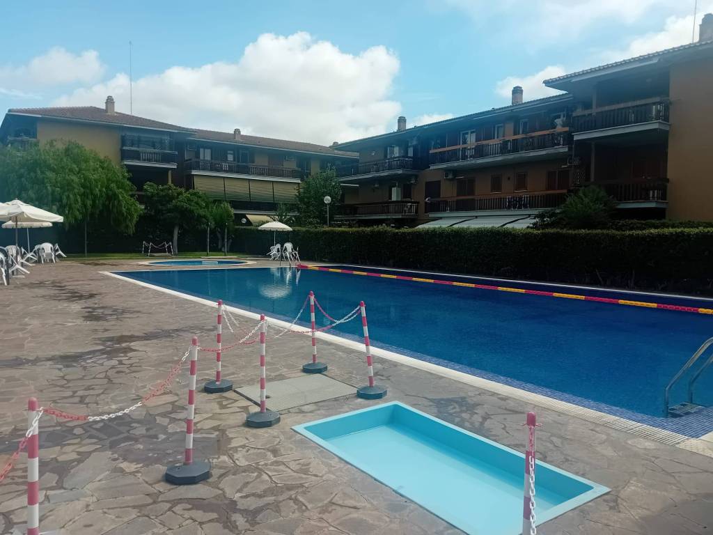 appartamento in vendita a Ladispoli in zona Marina di San Nicola