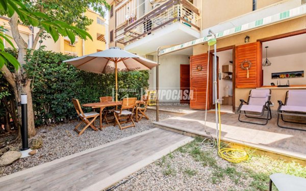 appartamento in vendita a Ladispoli in zona Marina di San Nicola