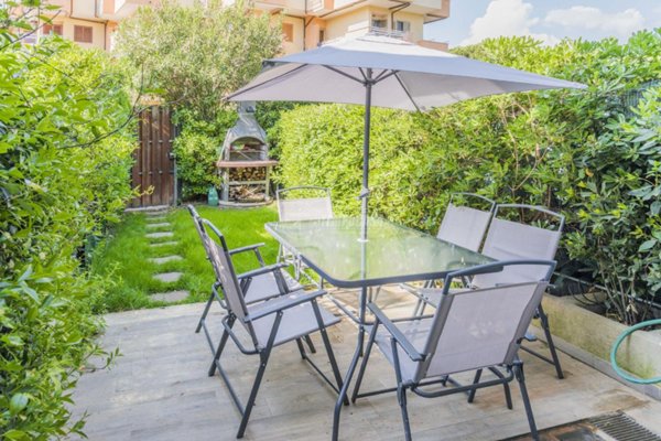 casa indipendente in vendita a Ladispoli in zona Marina di San Nicola