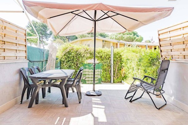 appartamento in vendita a Ladispoli in zona Marina di San Nicola