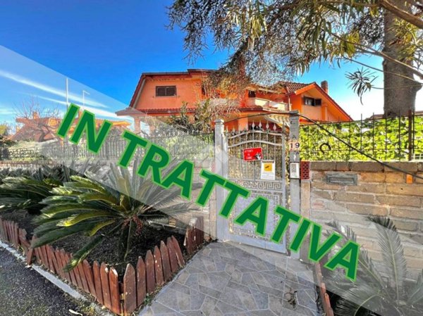 casa indipendente in vendita a Ladispoli