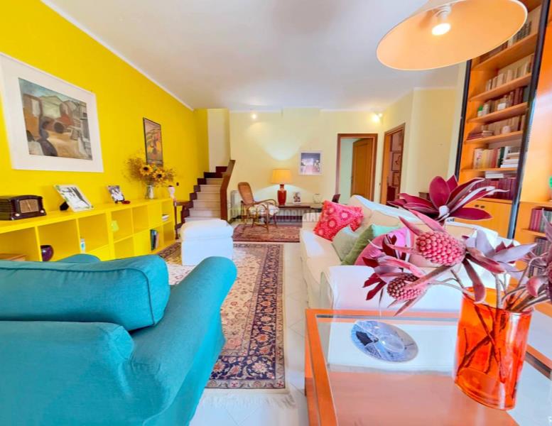 casa indipendente in vendita a Ladispoli