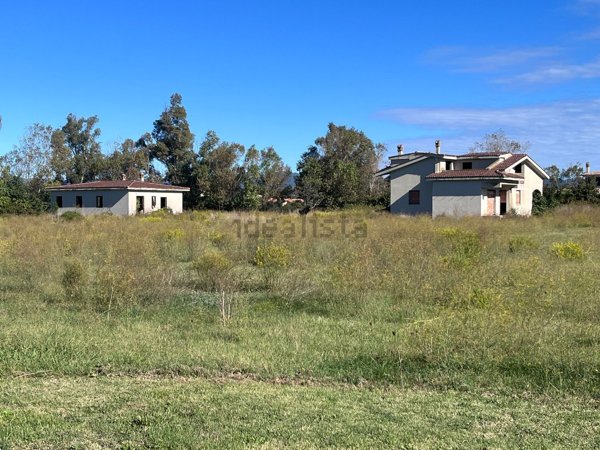 casa indipendente in vendita a Ladispoli