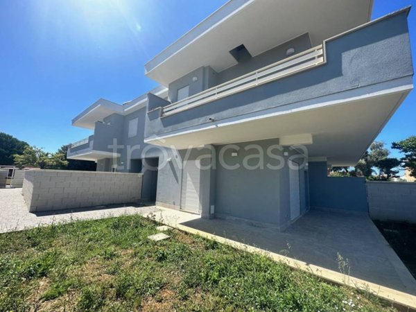 casa indipendente in vendita a Ladispoli