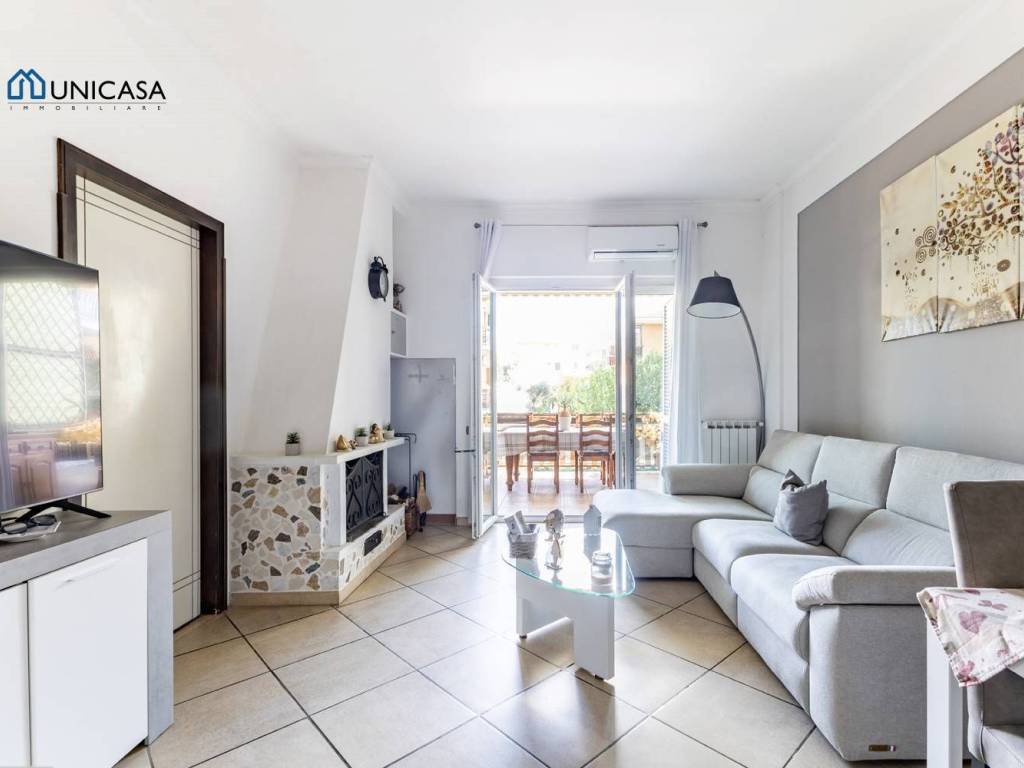 appartamento in vendita a Ladispoli in zona Marina di San Nicola