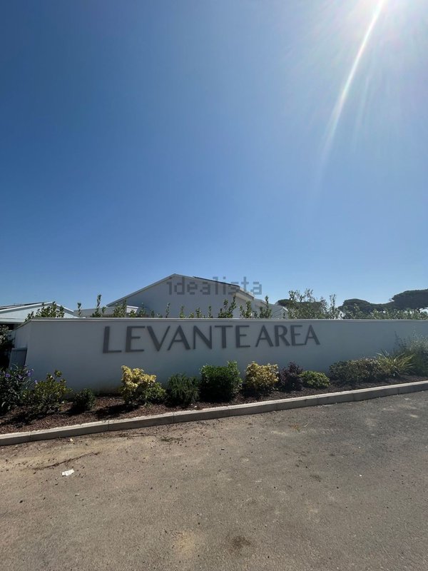 casa indipendente in vendita a Ladispoli