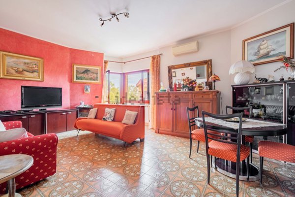 appartamento in vendita a Ladispoli in zona Marina di San Nicola
