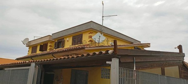 casa indipendente in vendita a Ladispoli