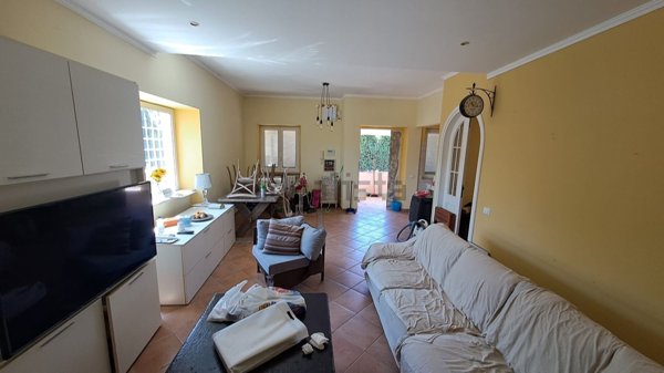 pentavano in vendita a Ladispoli