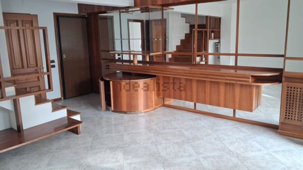 casa indipendente in vendita a Ladispoli