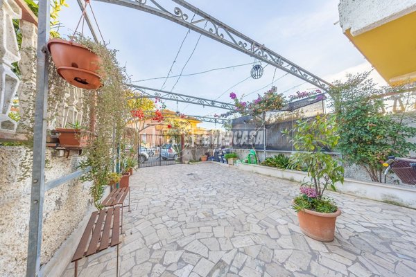 casa indipendente in vendita a Ladispoli