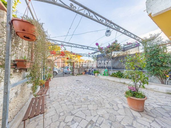 casa indipendente in vendita a Ladispoli