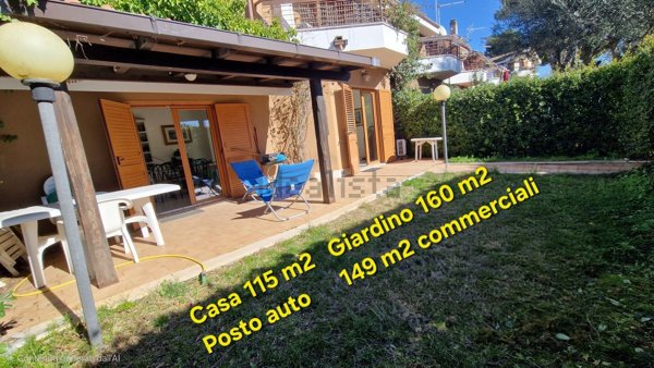 pentavano in vendita a Ladispoli in zona Marina di San Nicola