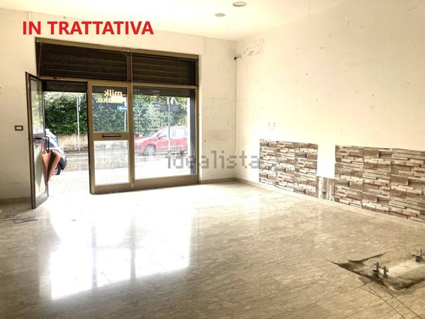 locale commerciale in vendita a Ladispoli