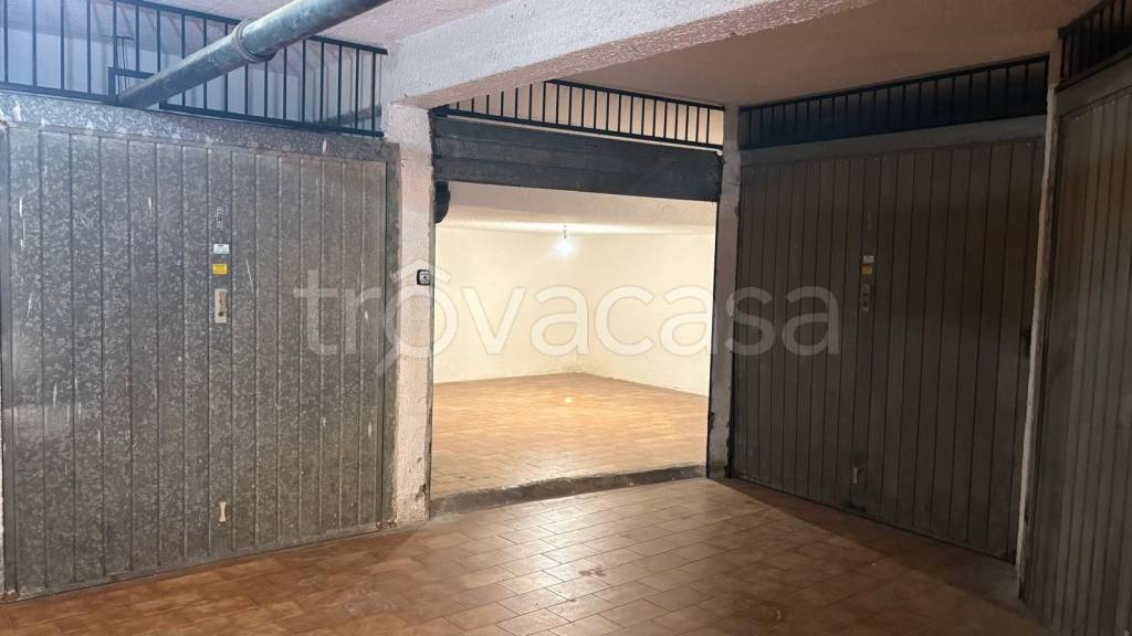 locale commerciale in vendita a Ladispoli