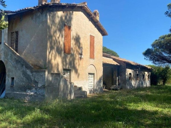 casa indipendente in vendita a Ladispoli in zona Monteroni