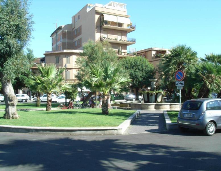 negozio in vendita a Ladispoli