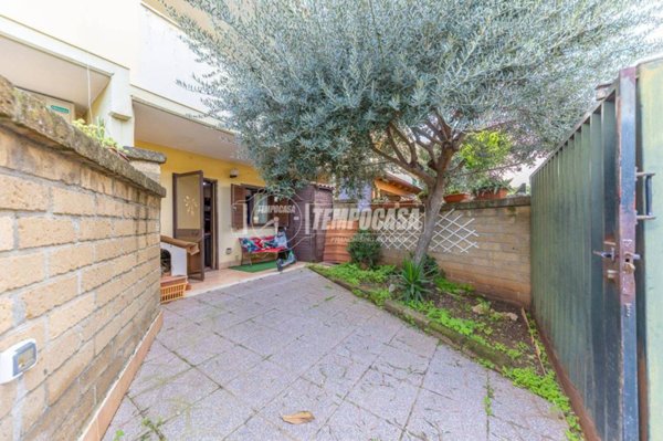 casa indipendente in vendita a Ladispoli