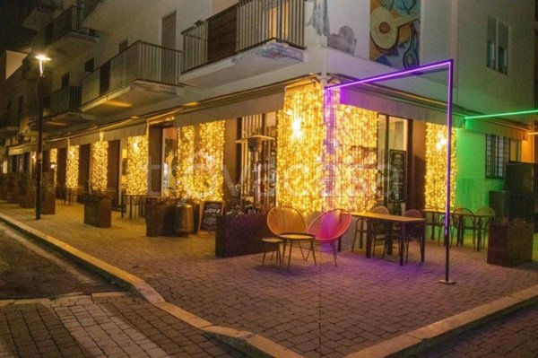 negozio in vendita a Ladispoli