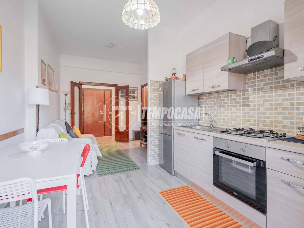 appartamento in vendita a Ladispoli in zona Marina di San Nicola