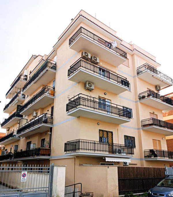 appartamento in vendita a Ladispoli