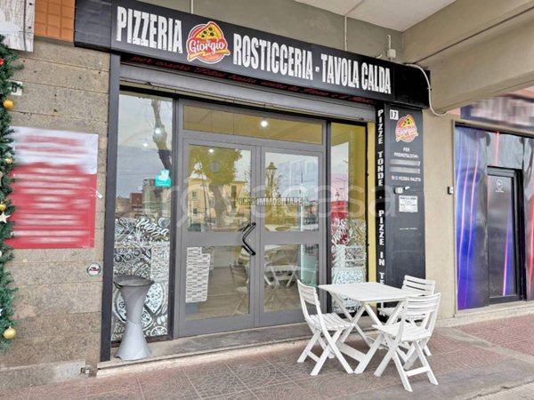 negozio in vendita a Ladispoli