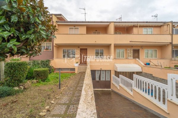 casa indipendente in vendita a Ladispoli