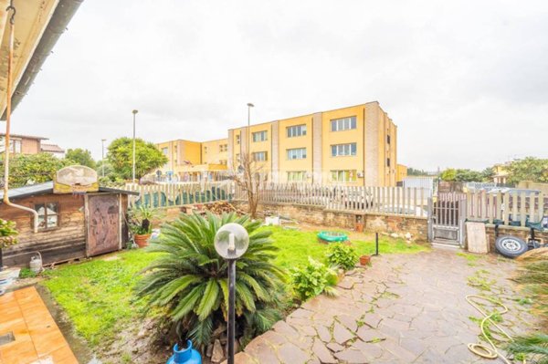 casa indipendente in vendita a Ladispoli