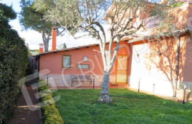 casa indipendente in vendita a Ladispoli in zona Marina di San Nicola