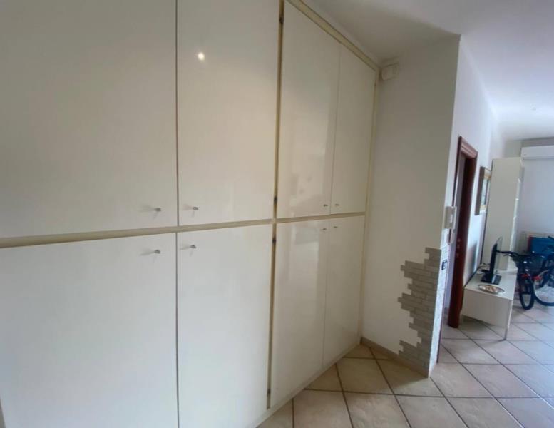 appartamento in vendita a Ladispoli in zona Marina di San Nicola