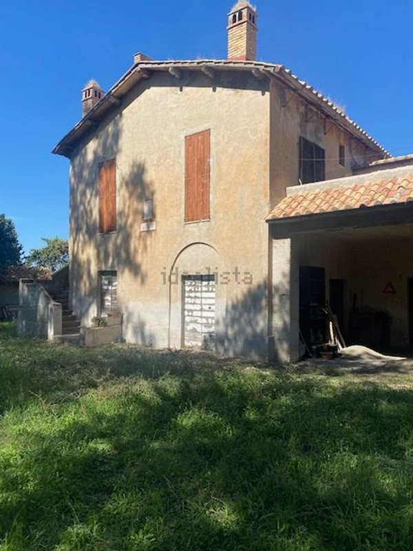 casale in vendita a Ladispoli in zona Marina di San Nicola