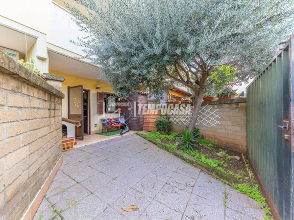 casa indipendente in vendita a Ladispoli