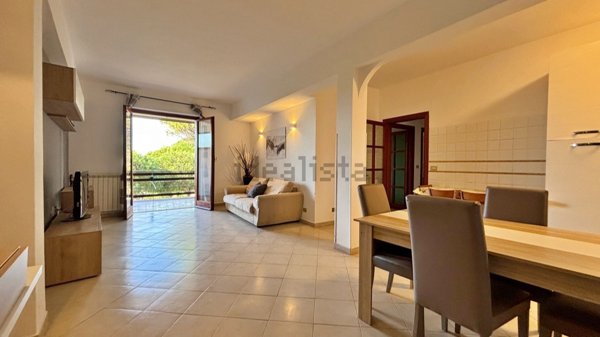 appartamento in vendita a Ladispoli in zona Marina di San Nicola