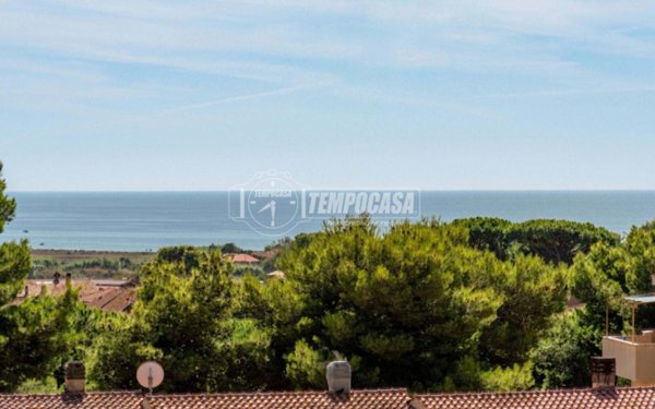 appartamento in vendita a Ladispoli in zona Marina di San Nicola