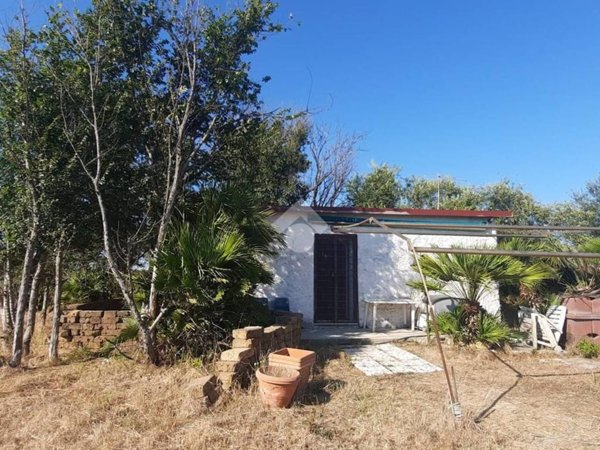 casa indipendente in vendita a Ladispoli in zona Monteroni